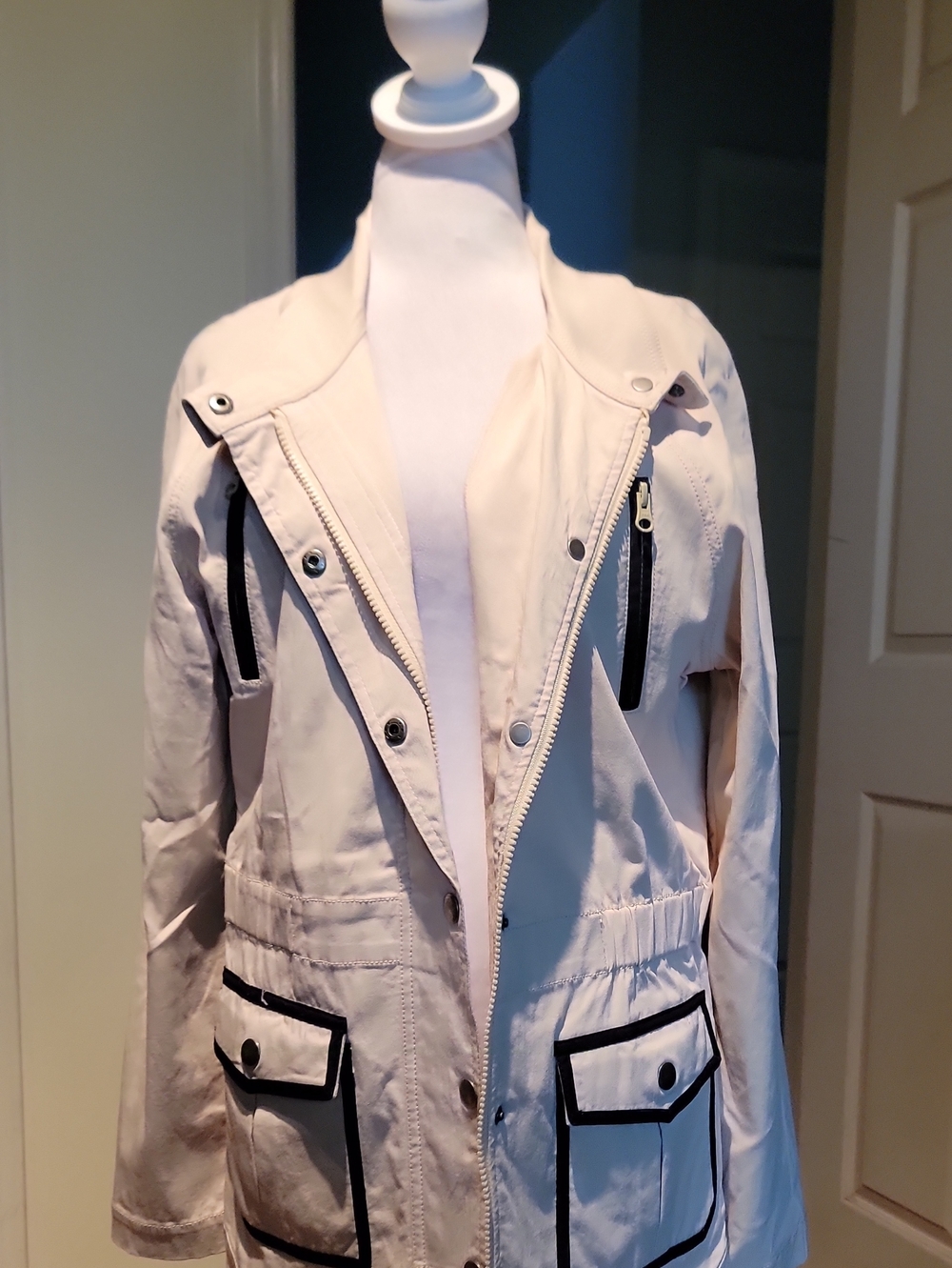 209 Wst Light Beige Women's Zip-Front Utility Jacket